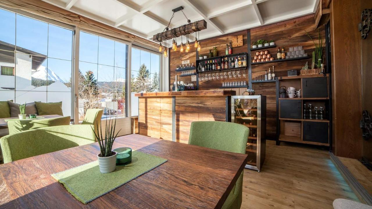 Boutique Hotel Olympia Seefeld in Tirol Exteriör bild