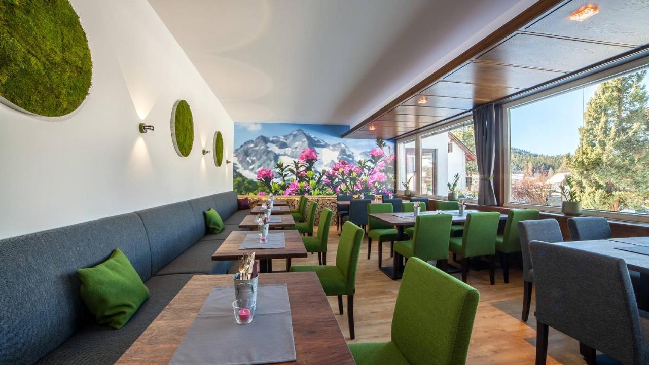 Boutique Hotel Olympia Seefeld in Tirol Exteriör bild