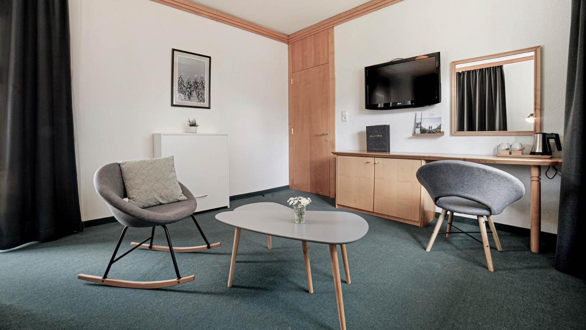 Boutique Hotel Olympia Seefeld in Tirol Exteriör bild