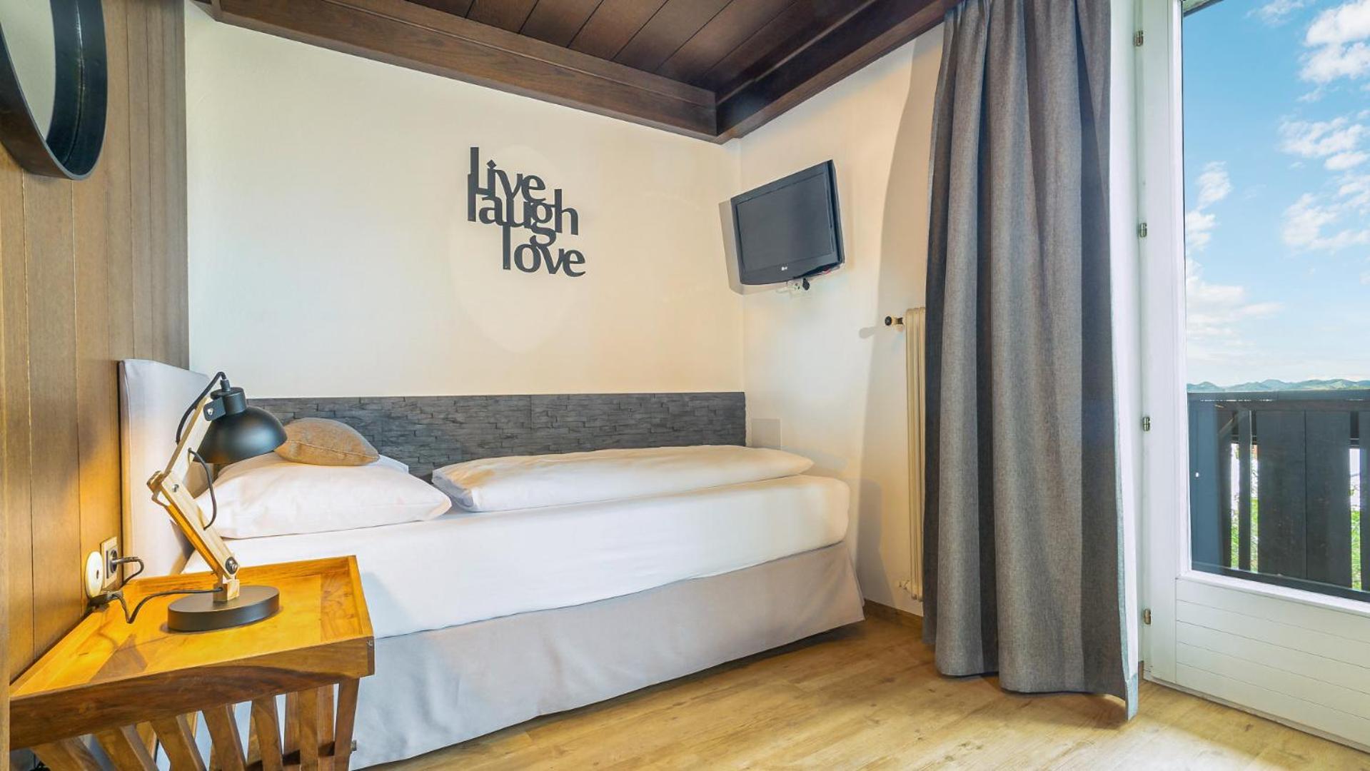 Boutique Hotel Olympia Seefeld in Tirol Exteriör bild