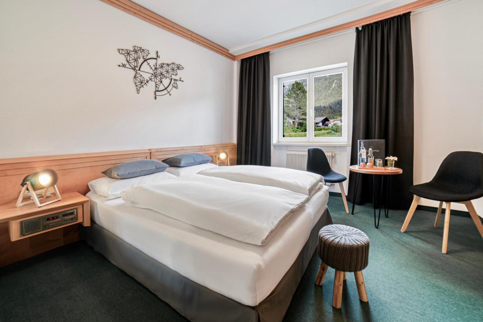 Boutique Hotel Olympia Seefeld in Tirol Exteriör bild